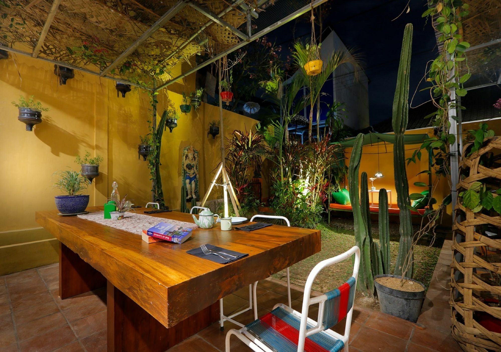 Bali Bee House Hotel Kerobokan Екстериор снимка